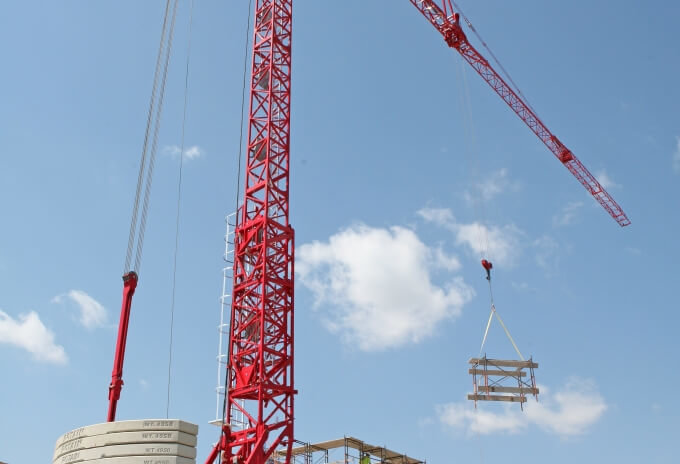 Quasius Construction finds perfect job site solution with Potain self-erecting tower crane